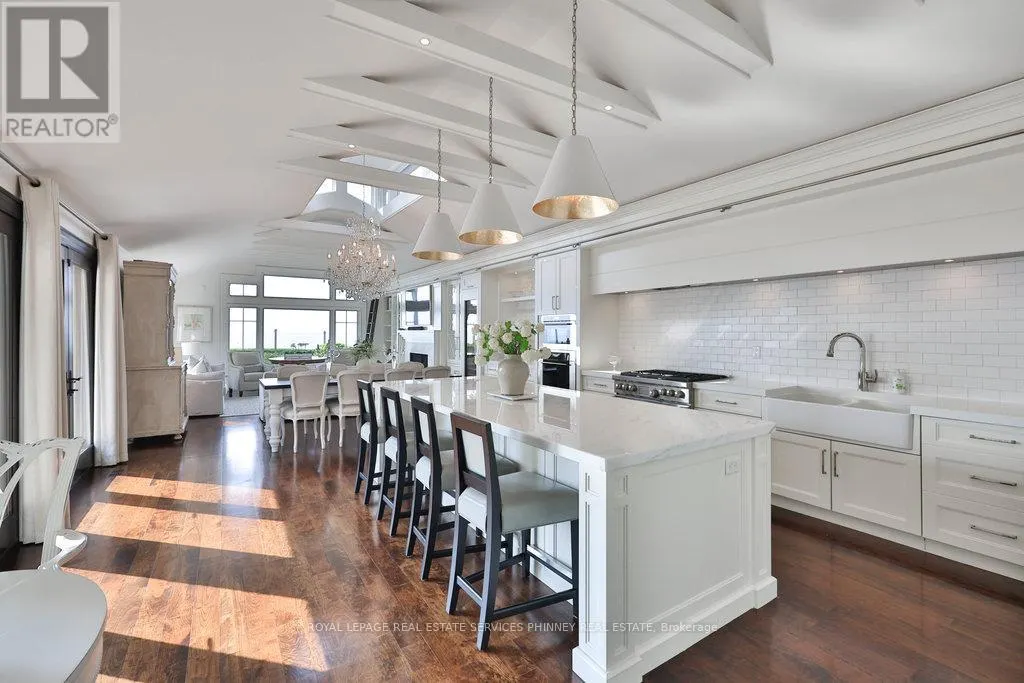 8 CHARTWELL ROAD