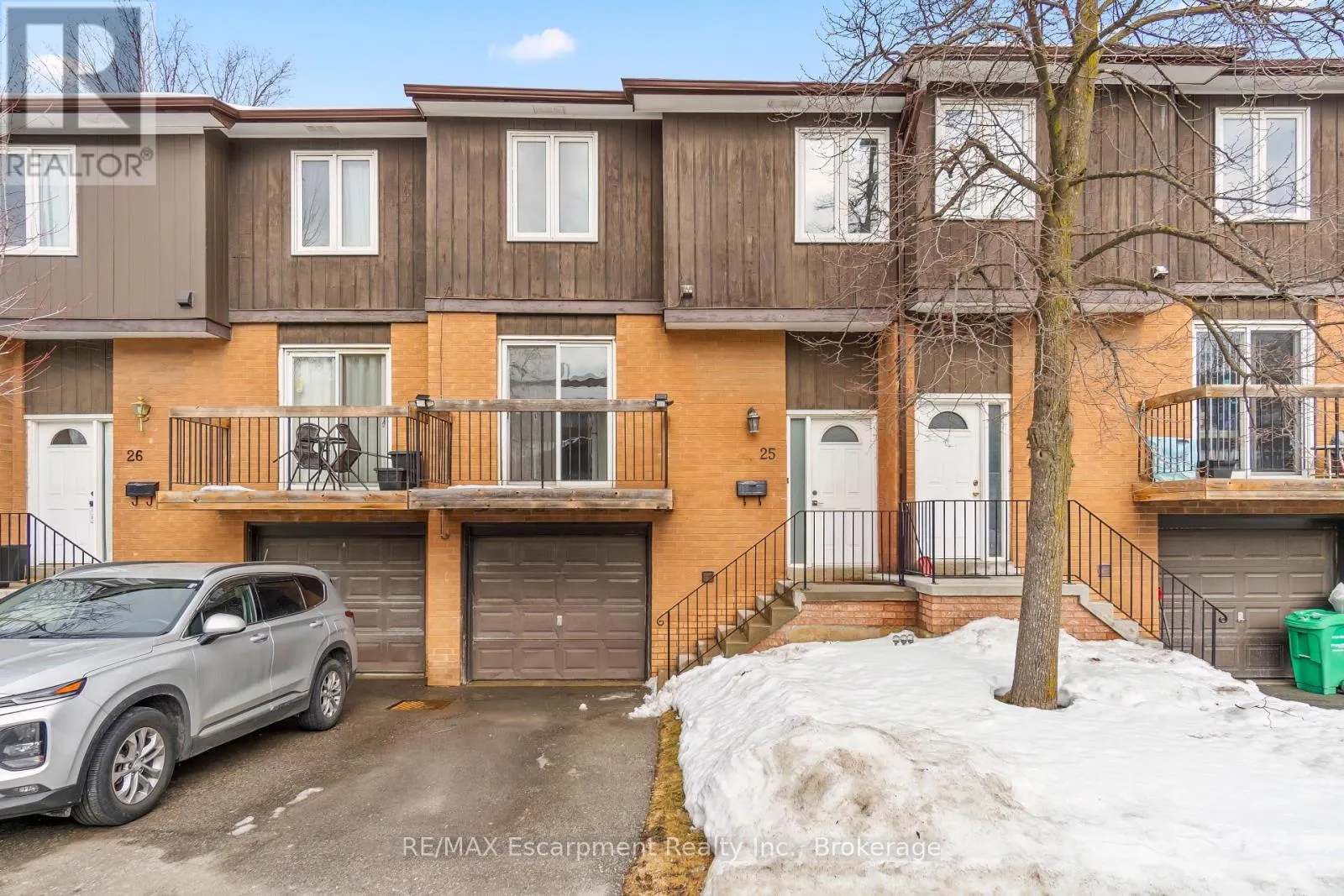 25 - 750 BURNHAMTHORPE ROAD E, #25