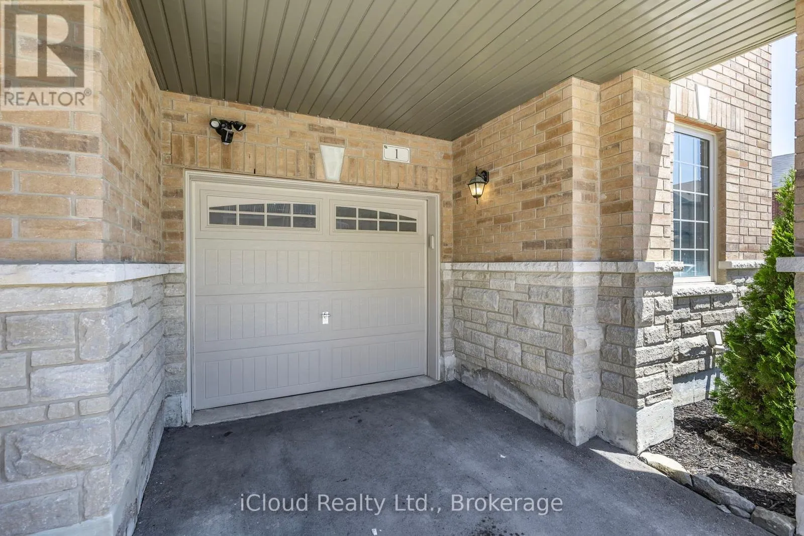 1 HAYMARKET DRIVE