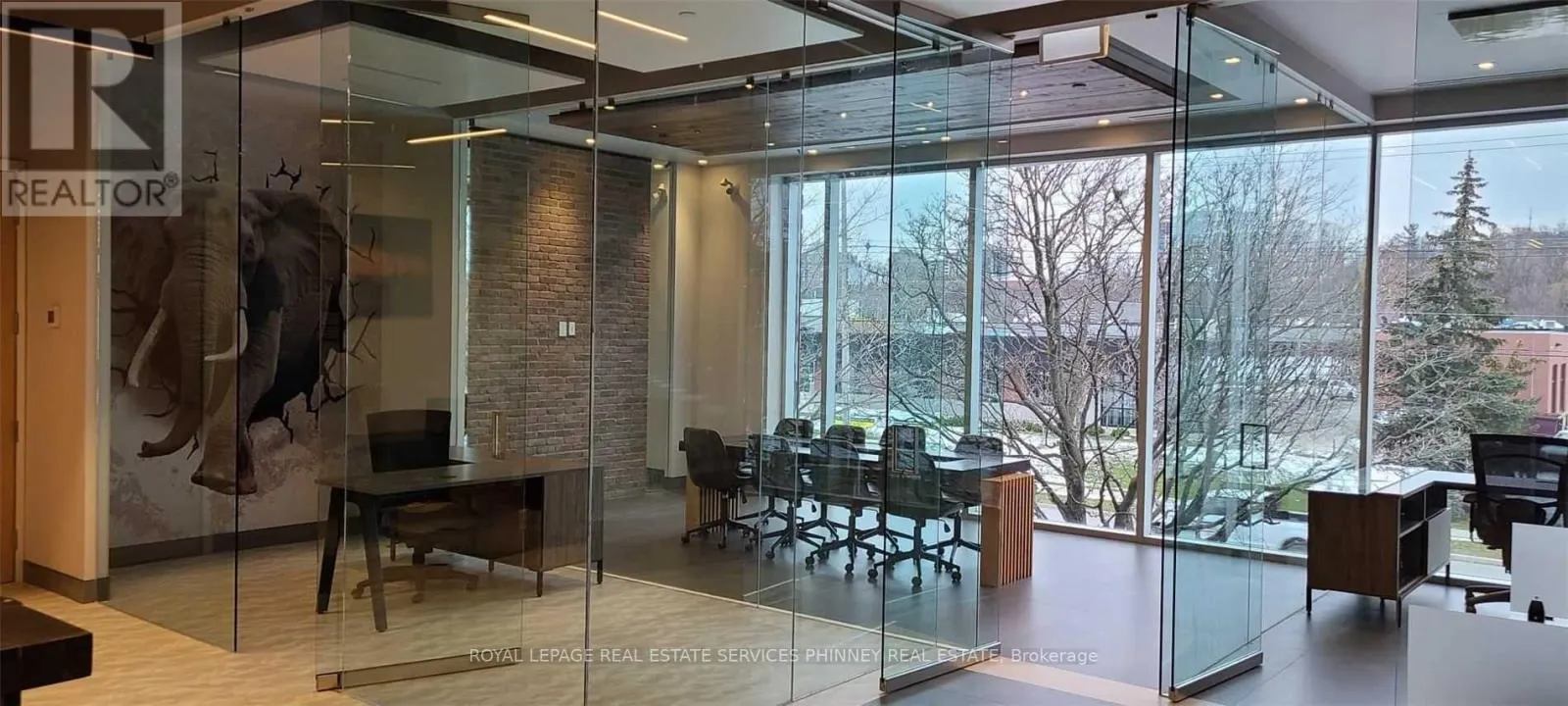 207 - 418 IROQUOIS SHORE ROAD