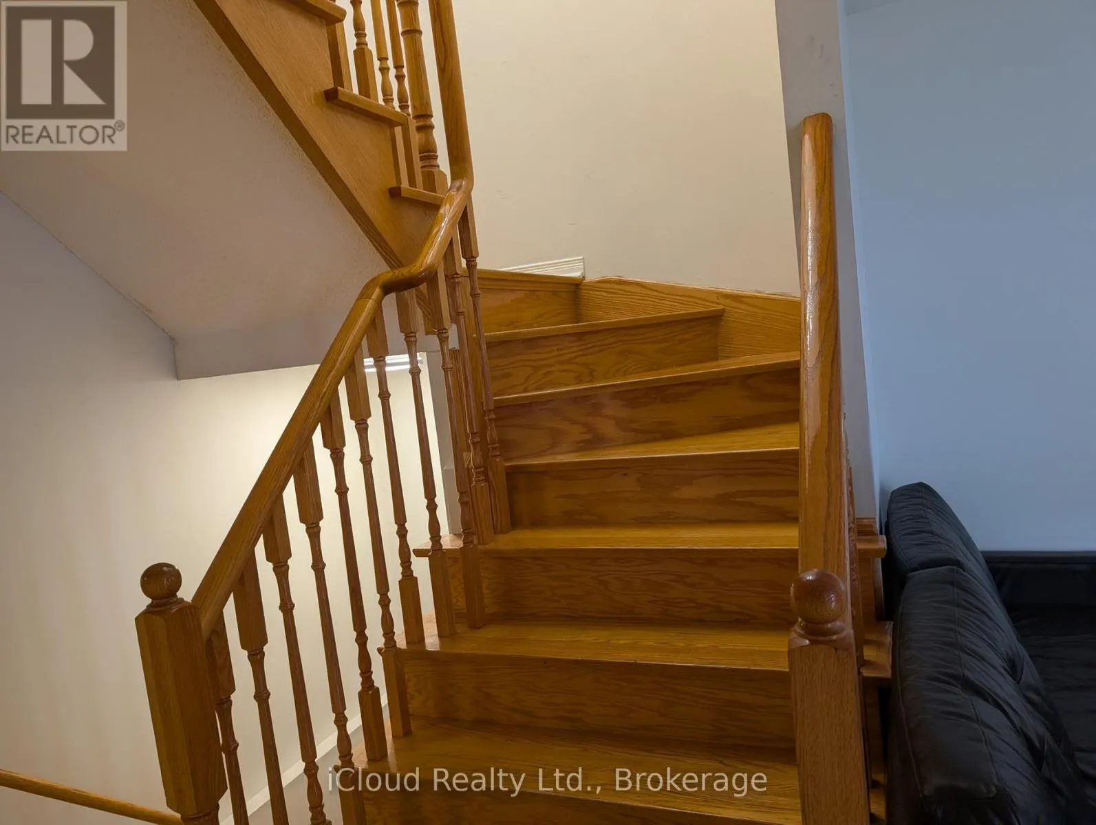 10 POLAR BEAR PLACE E