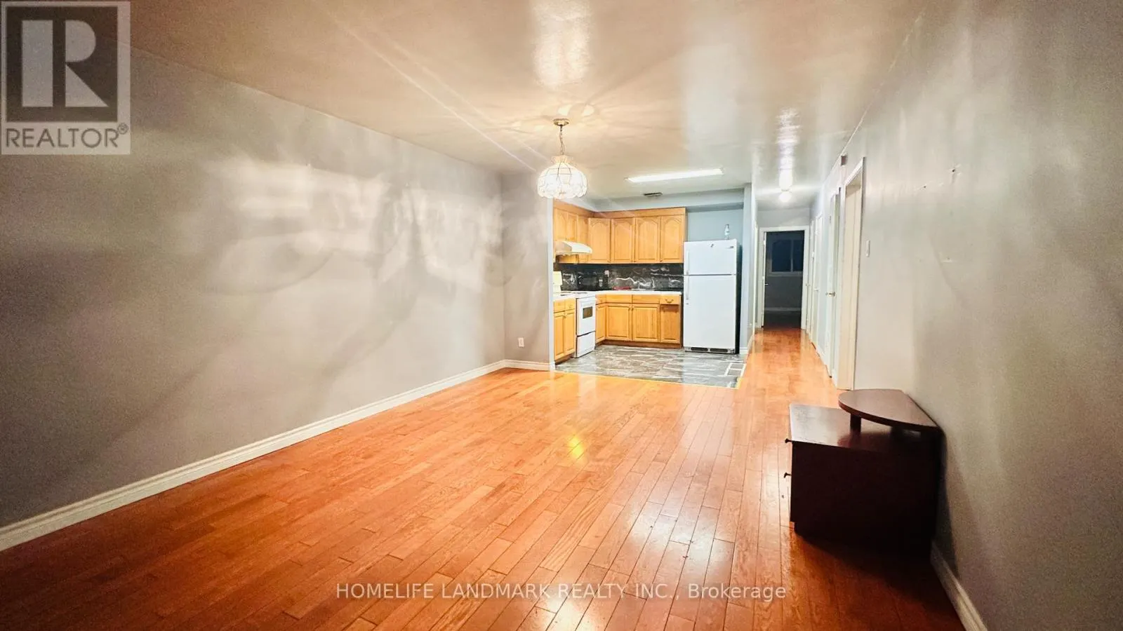 1171B LAKESHORE ROAD E
