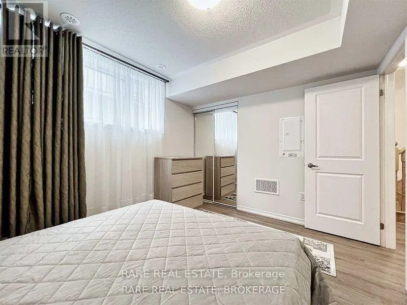 38 - 26 FIELDWAY ROAD N