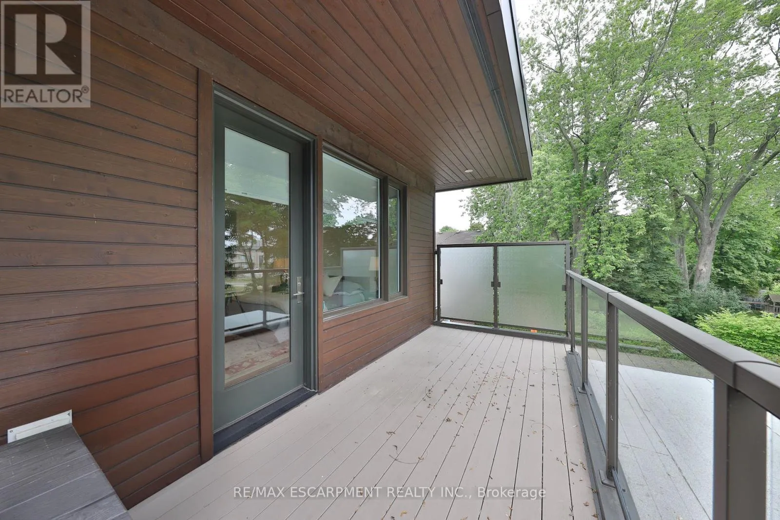 49 PINE AVENUE S