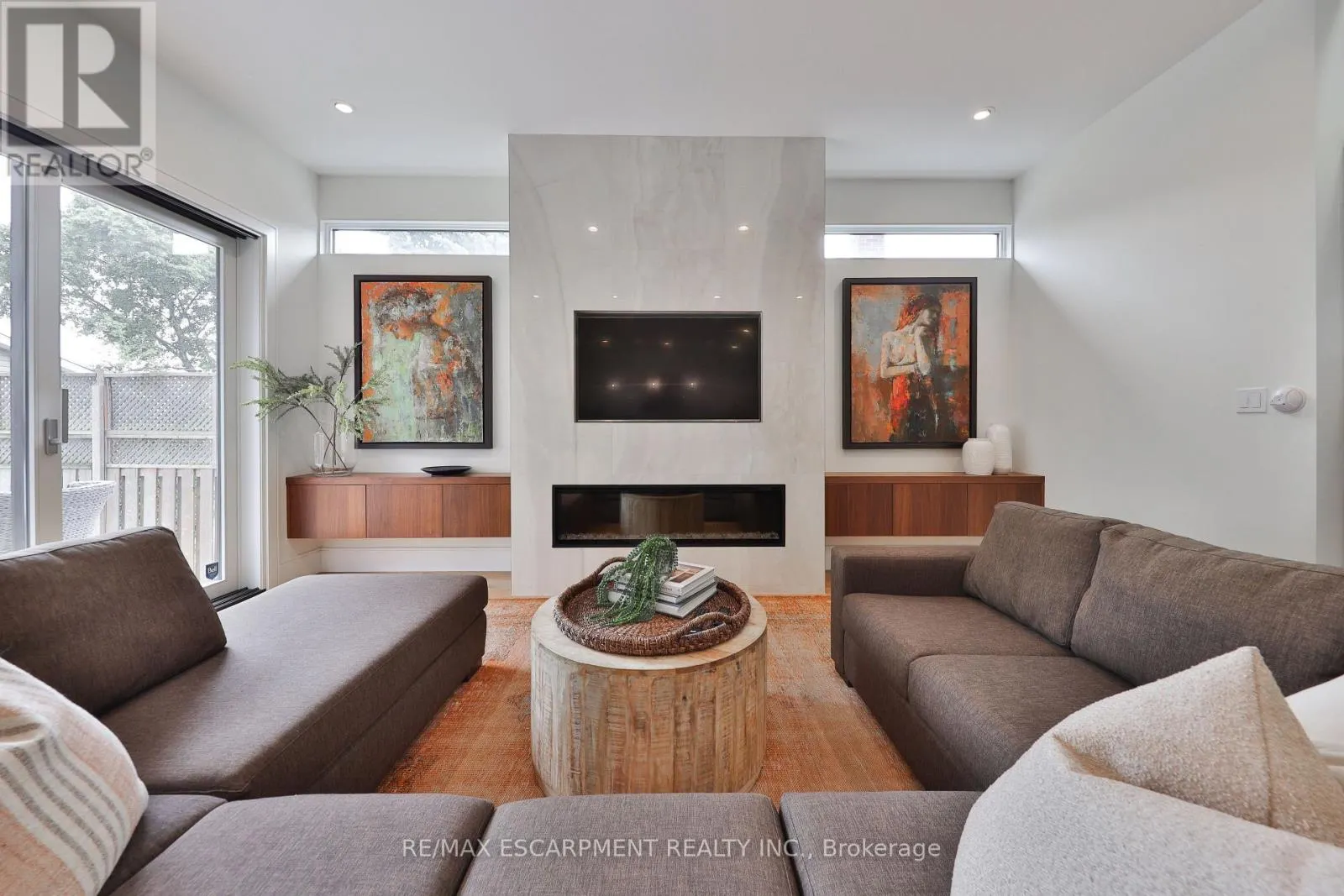 49 PINE AVENUE S