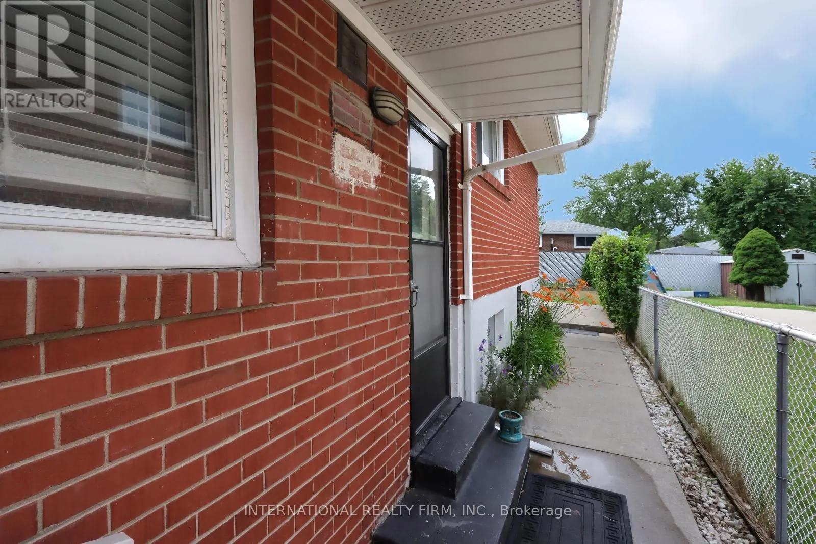 3352 QUEEN FREDERICA DRIVE