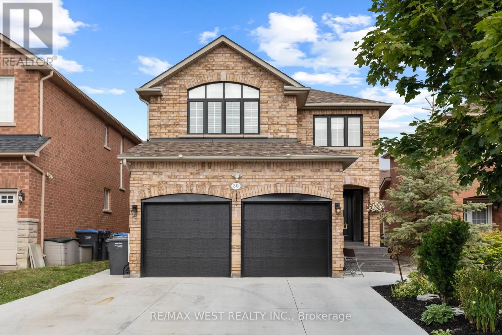 30 CROSS COUNTRY BOULEVARD