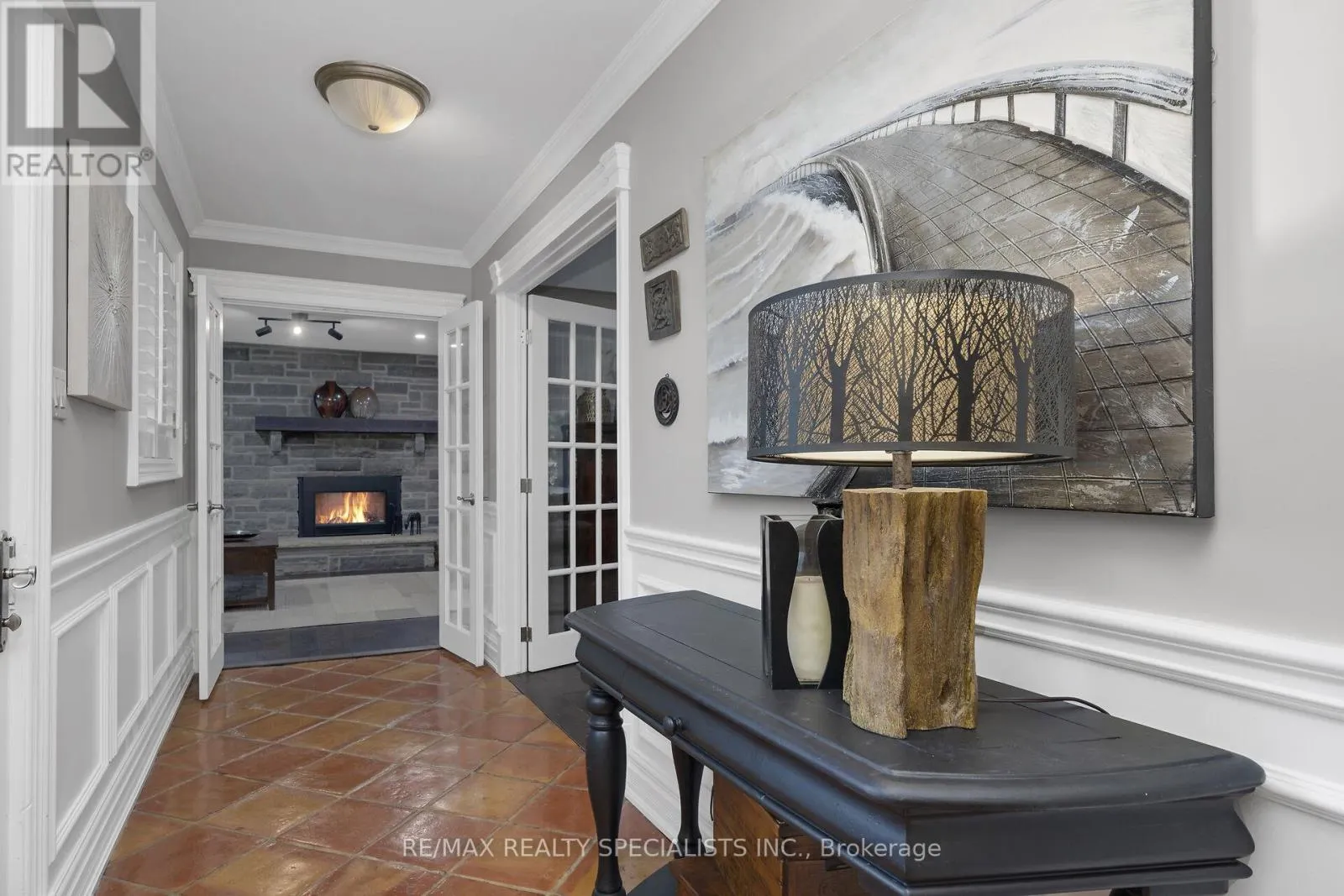 2 CEDAR DRIVE