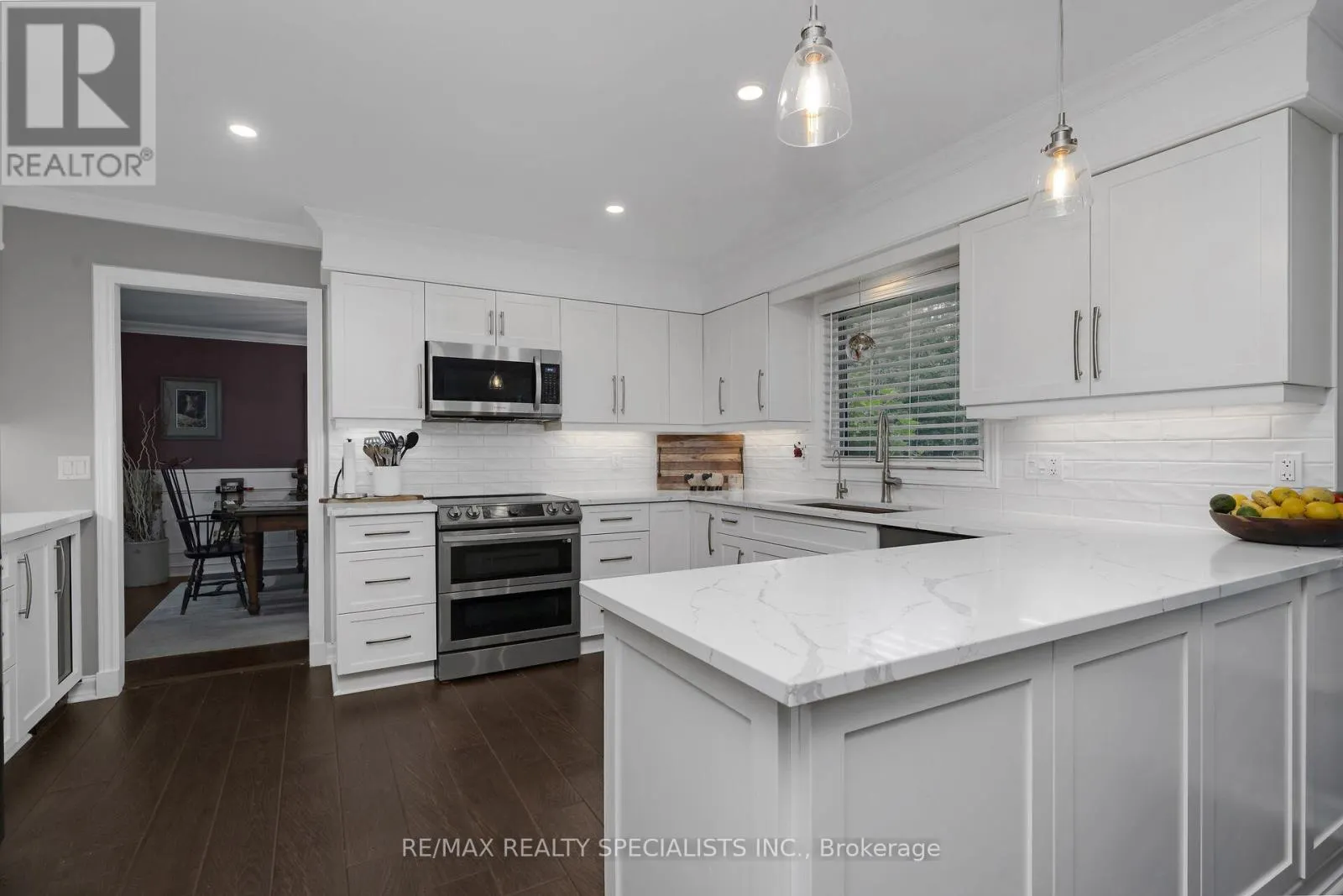 2 CEDAR DRIVE