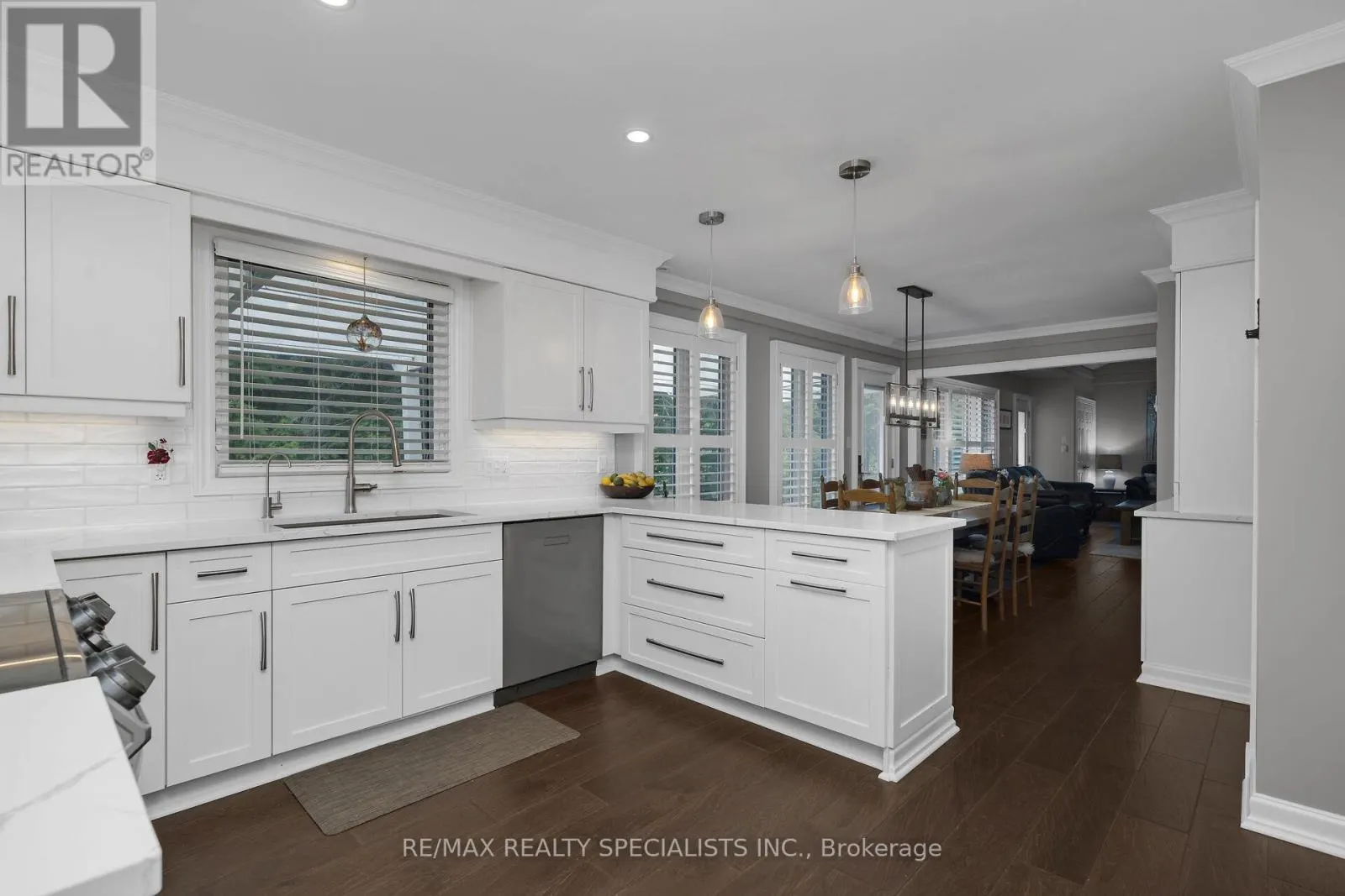 2 CEDAR DRIVE
