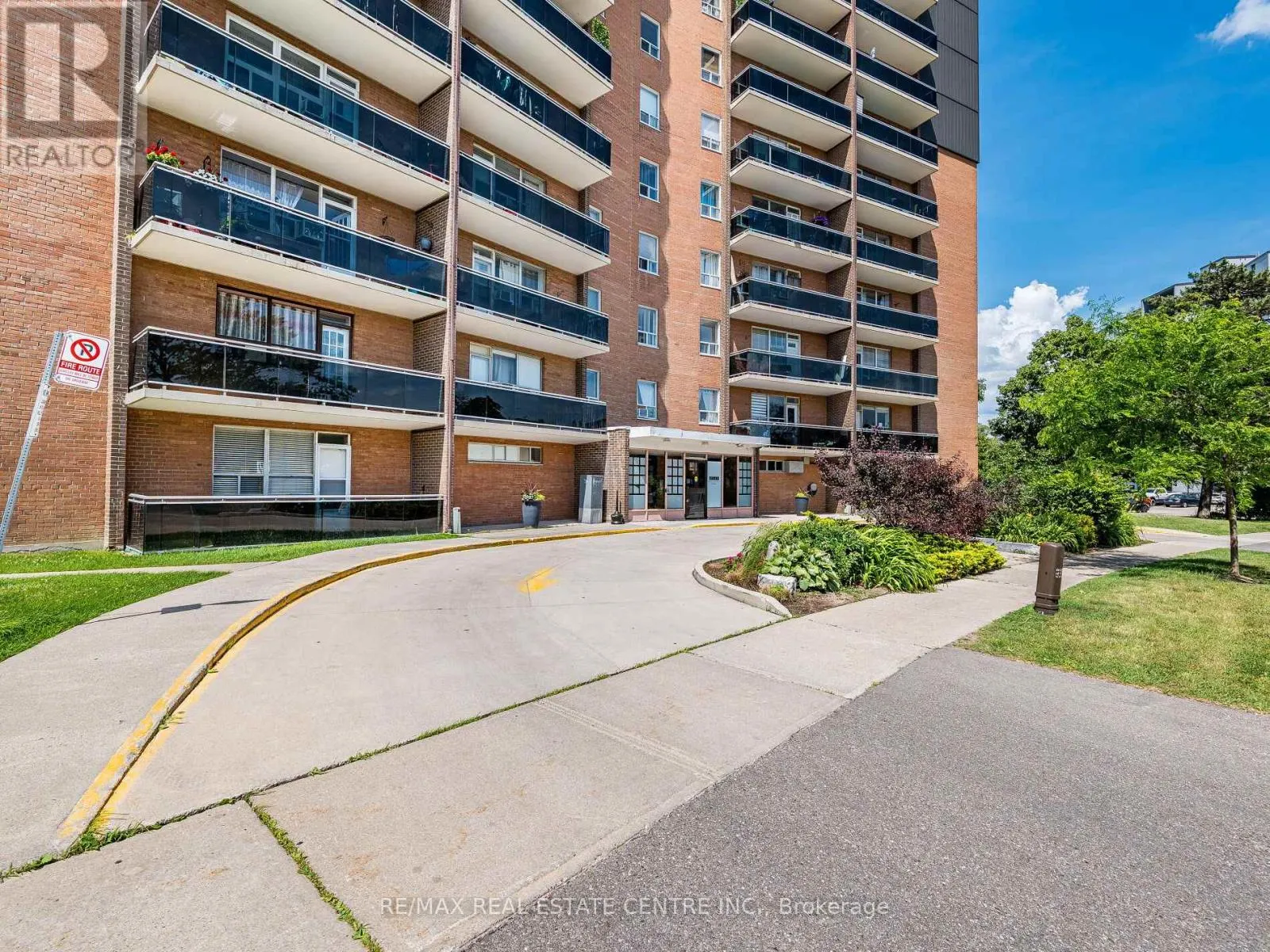 602 - 3145 QUEEN FREDERICA DRIVE
