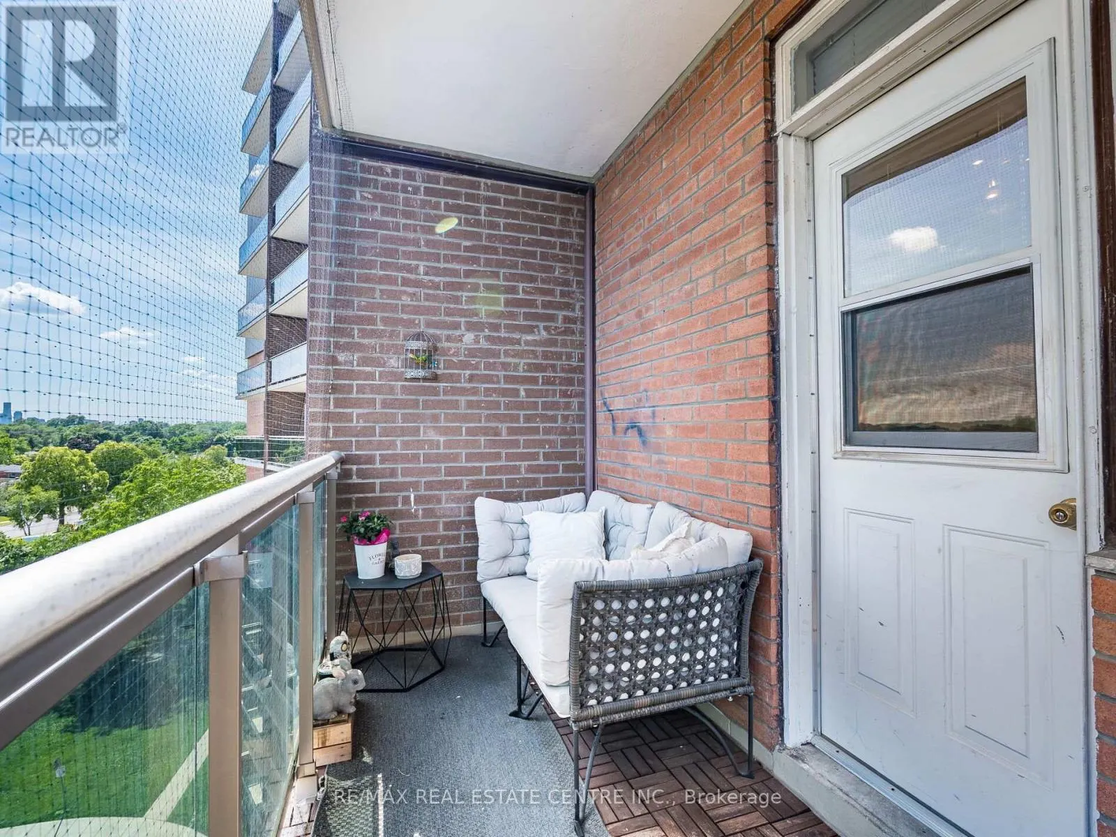 602 - 3145 QUEEN FREDERICA DRIVE