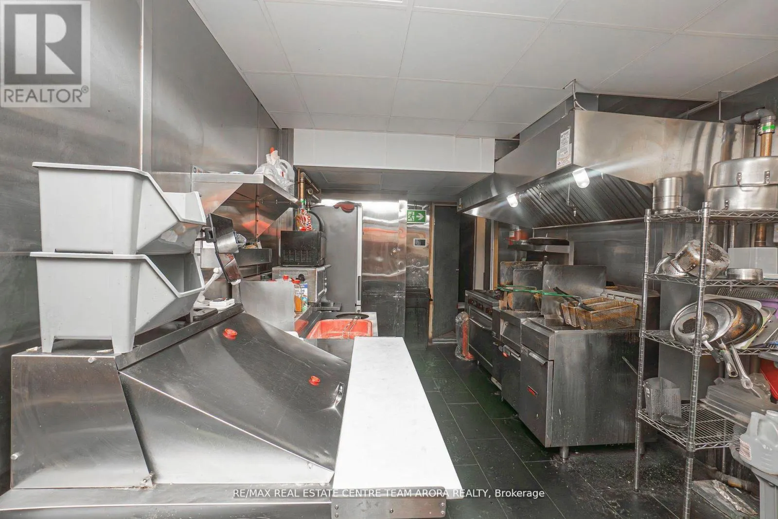 1172 WESTON ROAD