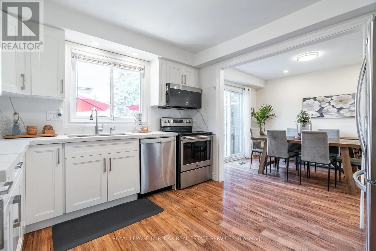 522 ROSEHEATH DRIVE
