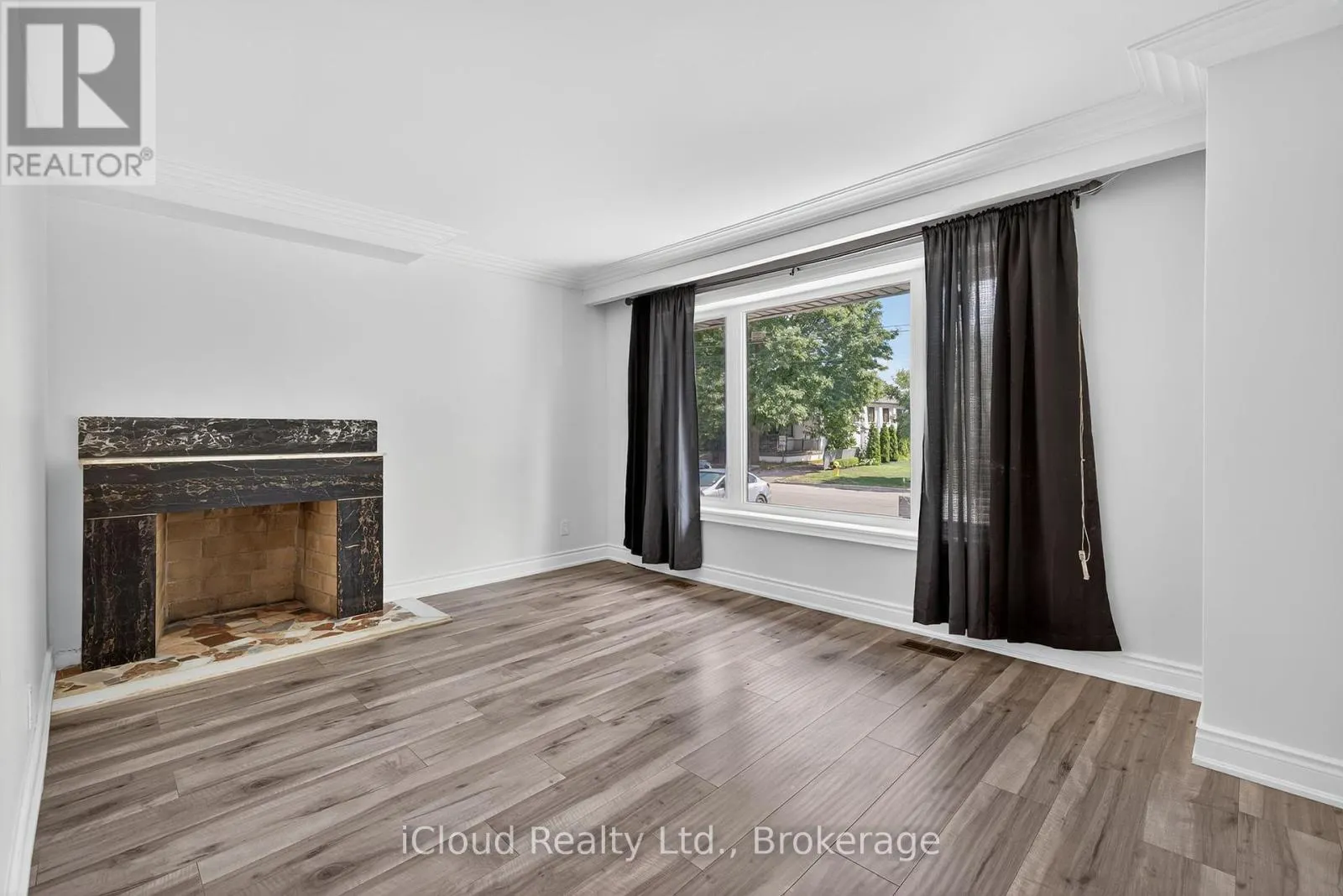 34 KNOX AVENUE