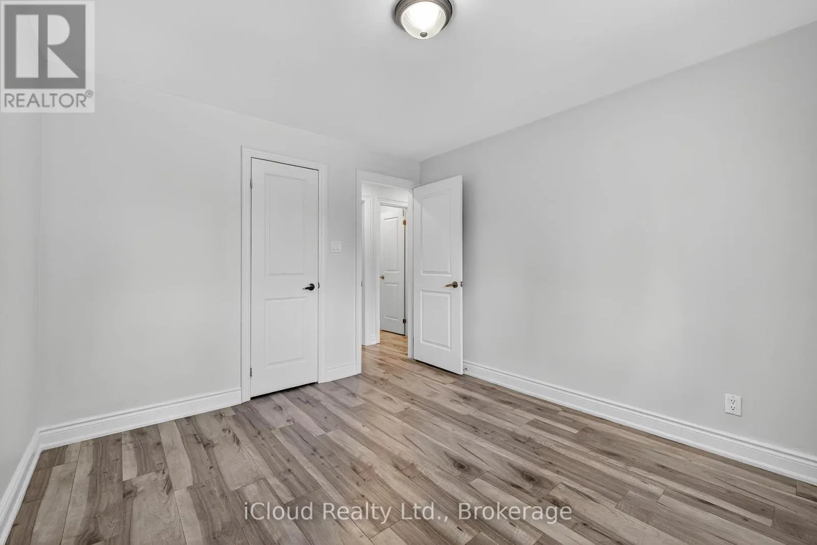 34 KNOX AVENUE