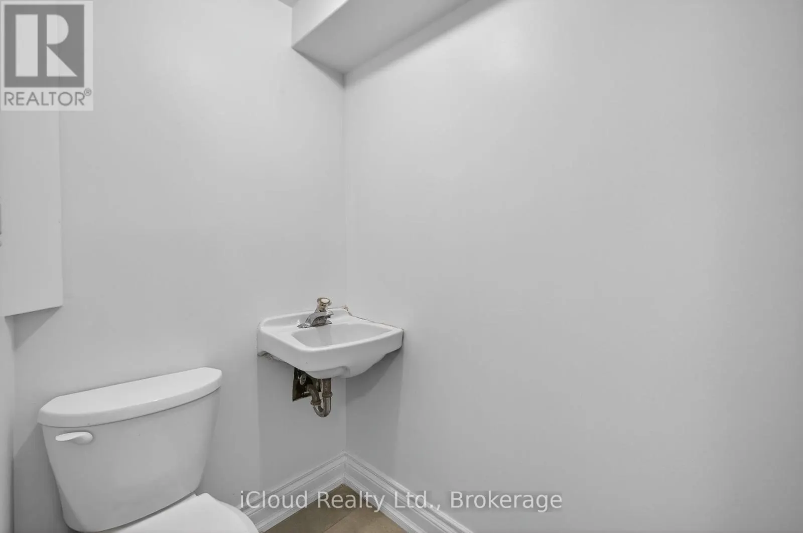 34 KNOX AVENUE