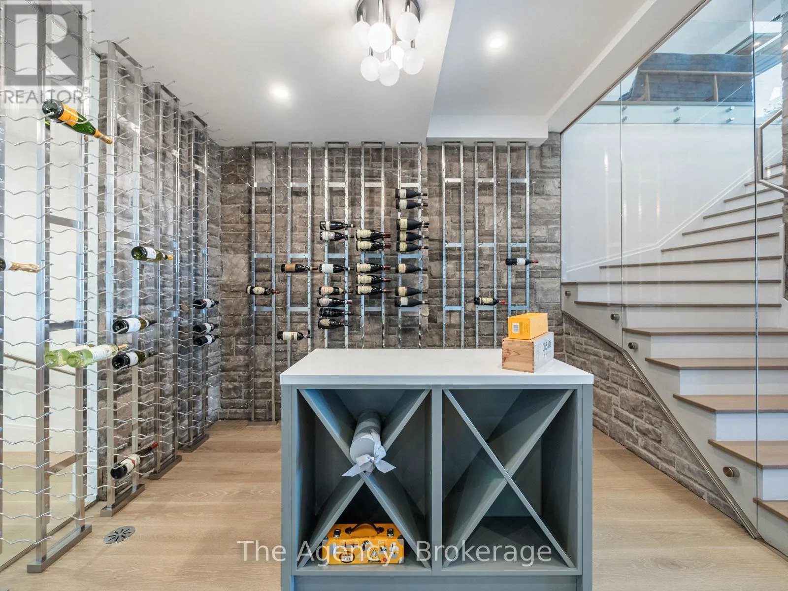 140 SECORD LANE
