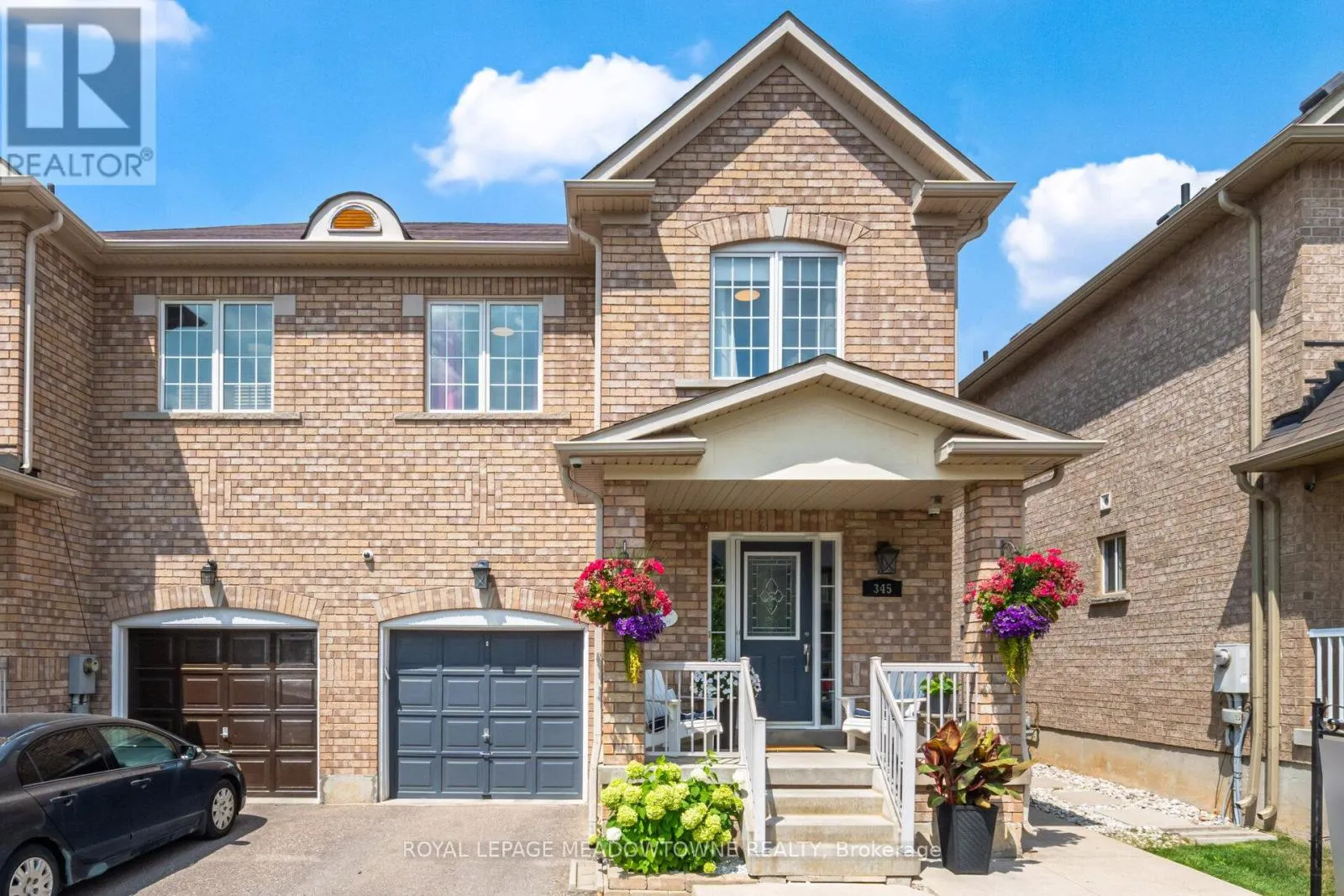 345 BUSSEL CRESCENT