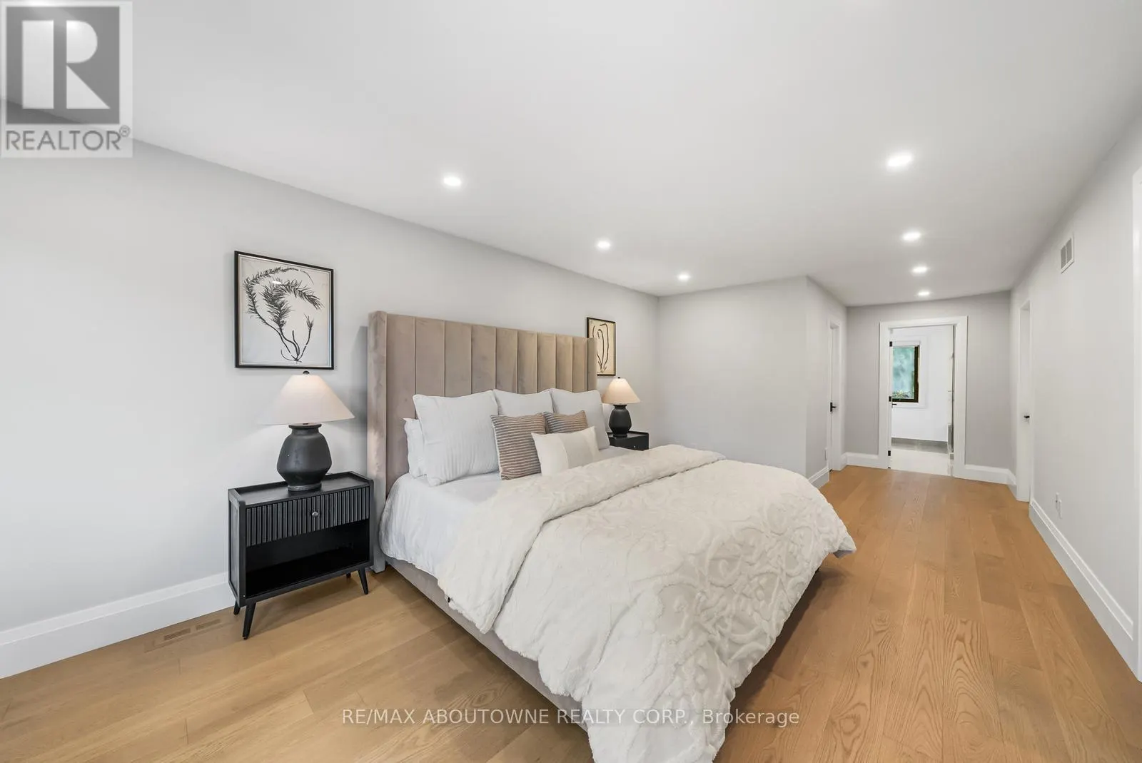 360 CLAREMONT CRESCENT