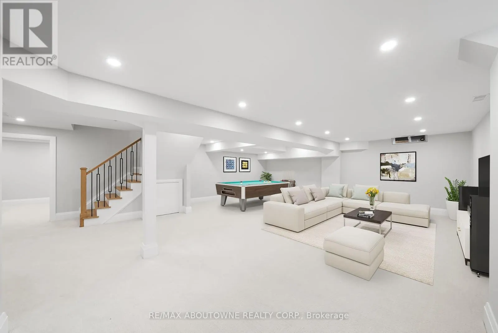 360 CLAREMONT CRESCENT