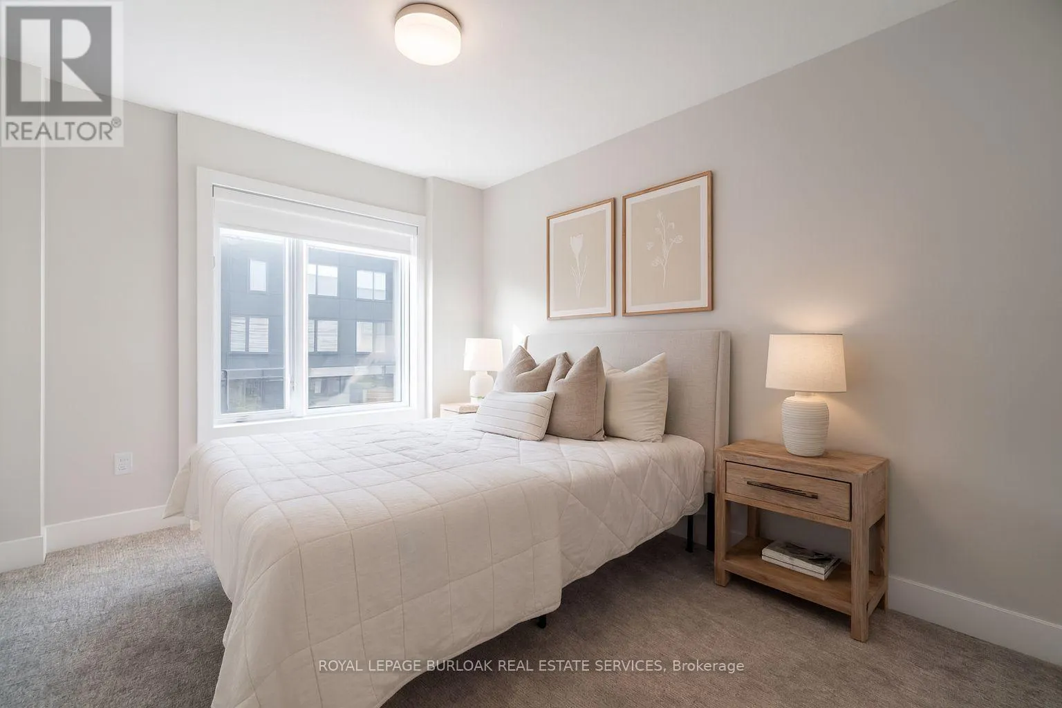 24 - 2273 TURNBERRY ROAD