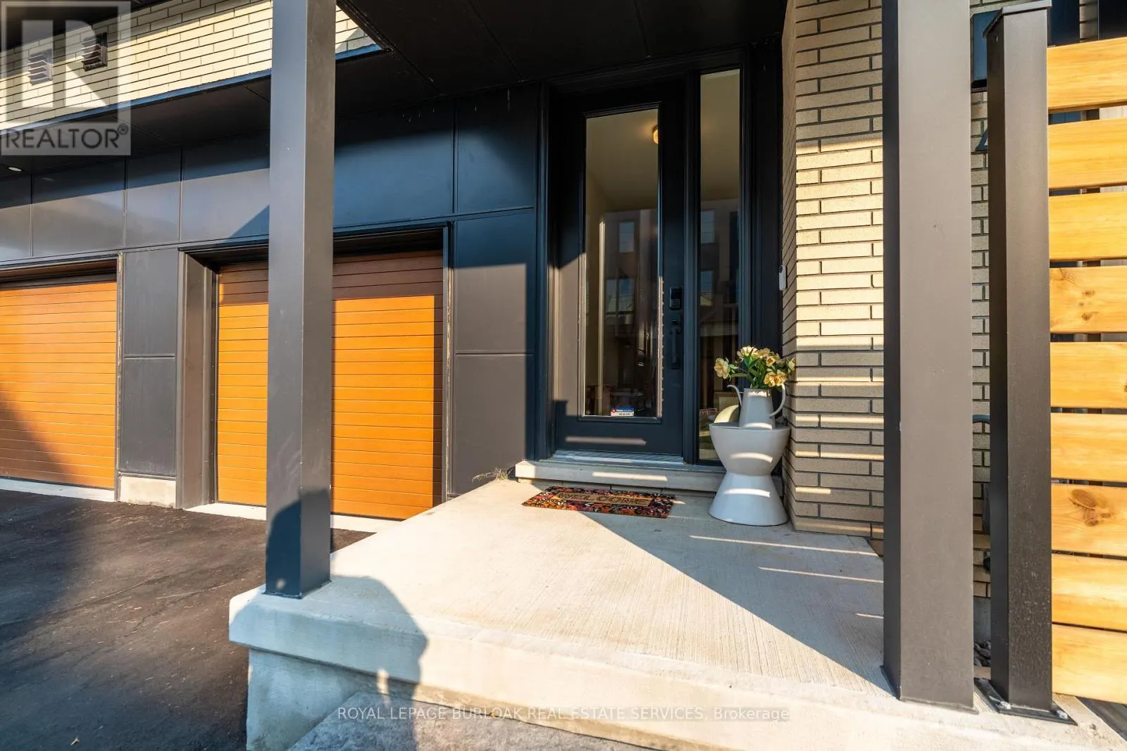 24 - 2273 TURNBERRY ROAD