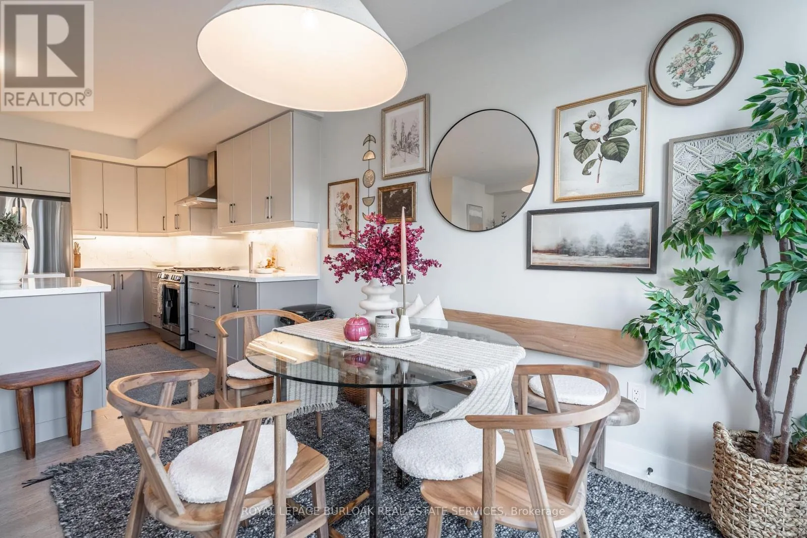 24 - 2273 TURNBERRY ROAD