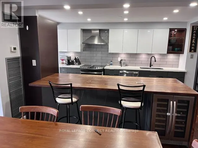 1204 - 1300 ISLINGTON AVENUE
