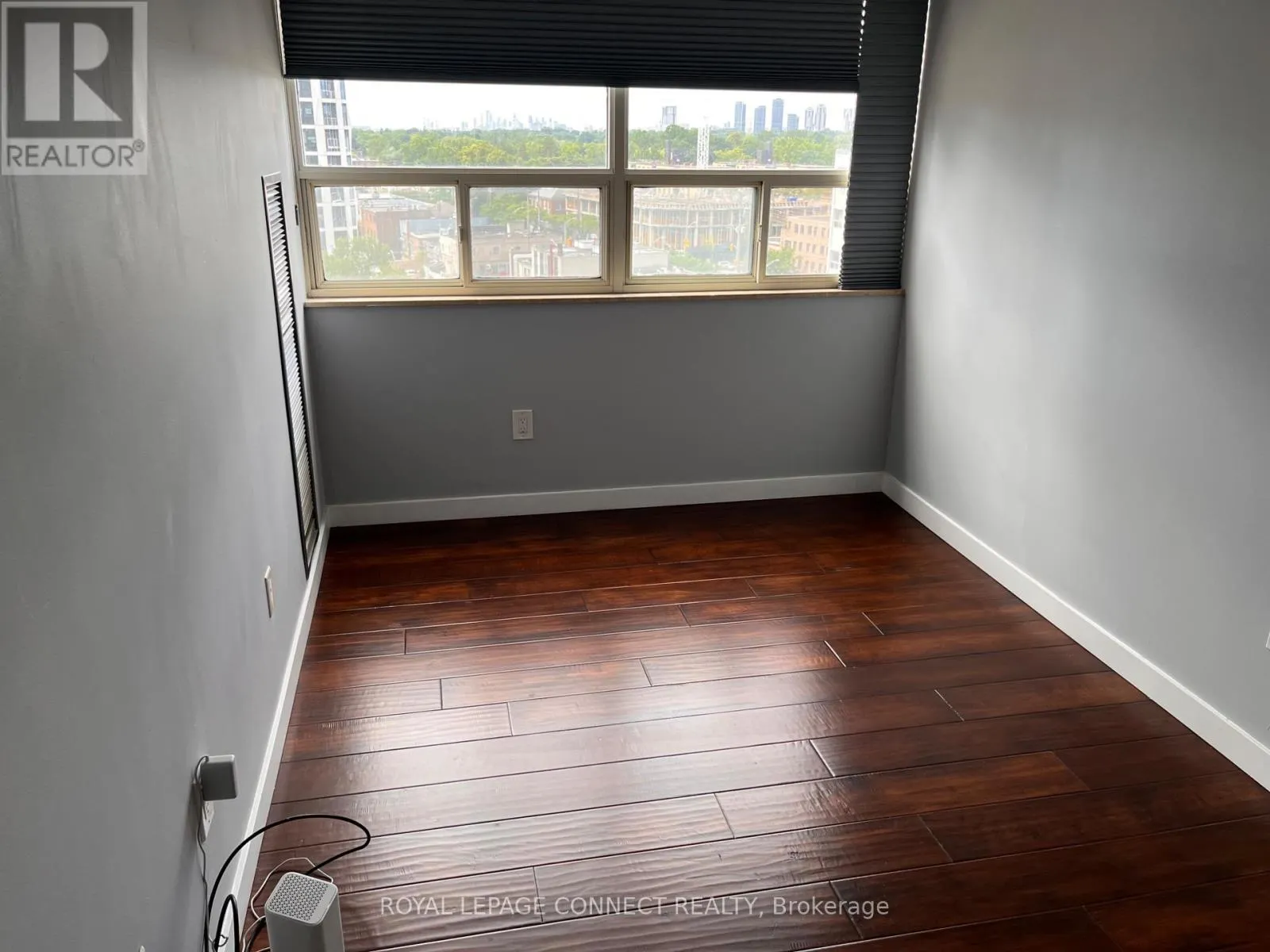 1204 - 1300 ISLINGTON AVENUE