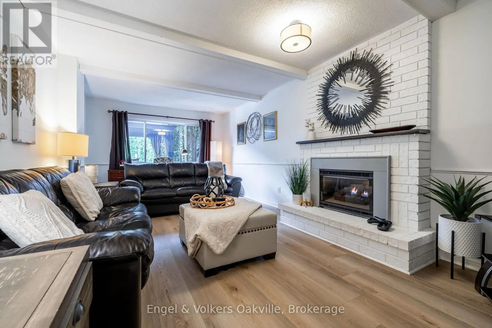 1181 GRANGE ROAD