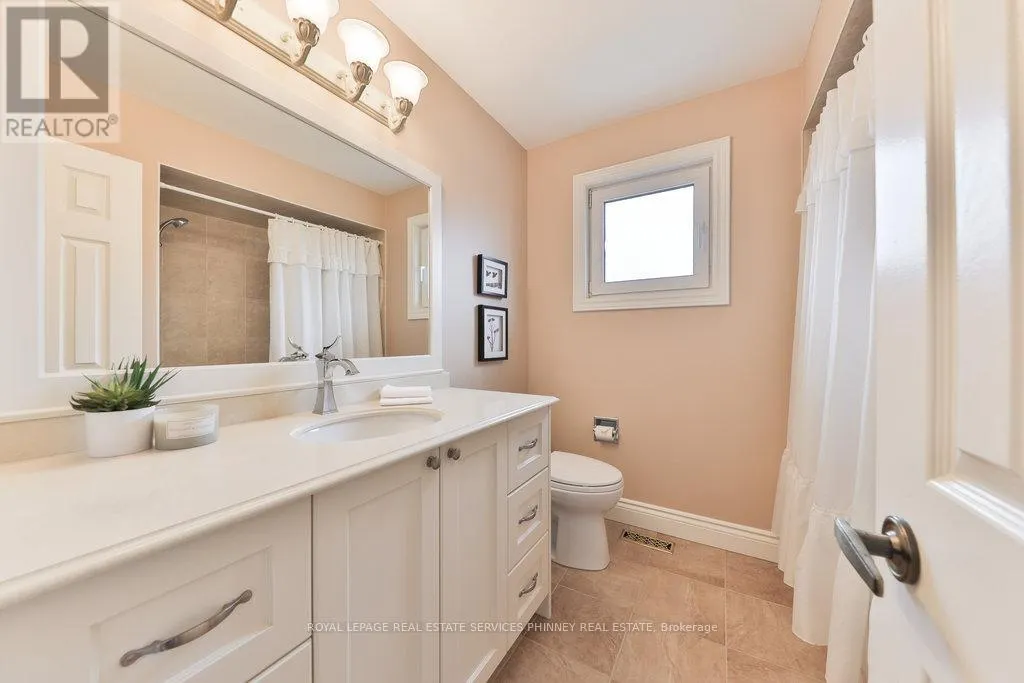 2289 BEEJAY COURT