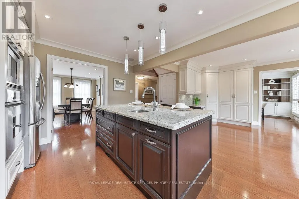 2289 BEEJAY COURT