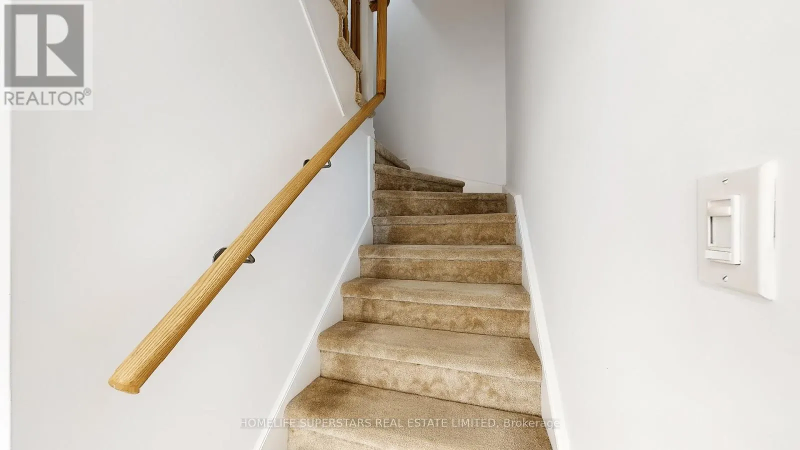 42-02 - 2420 BARONWOOD DRIVE