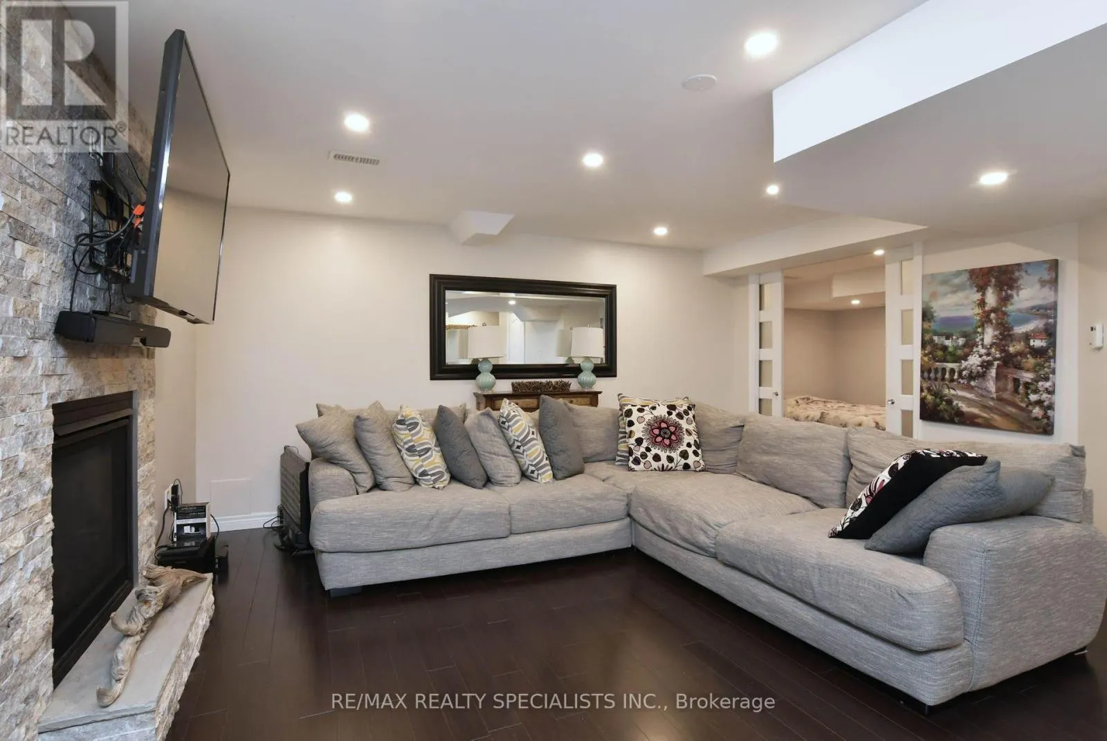 120 RISING HILL RIDGE