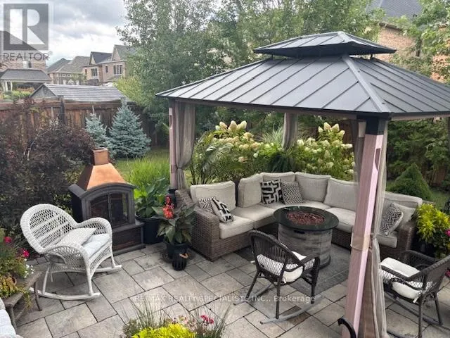 120 RISING HILL RIDGE