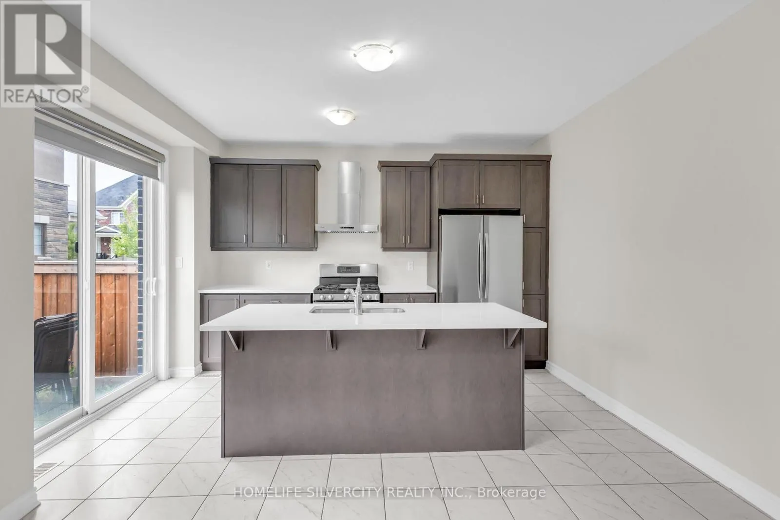 24 EBERLY WOOD