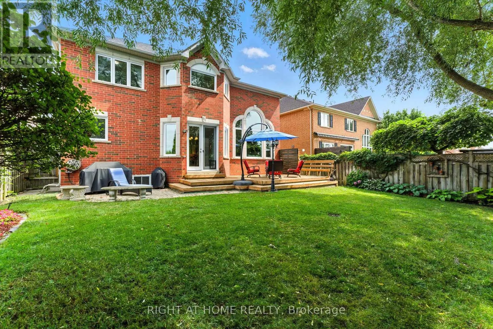 2465 WHISTLING SPRINGS CRESCENT