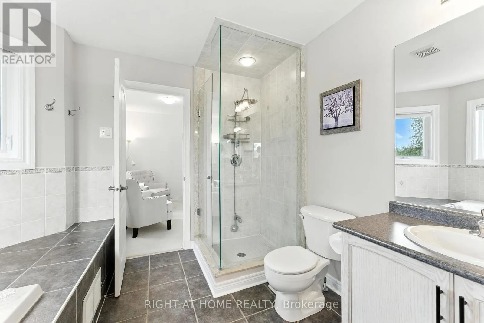 2465 WHISTLING SPRINGS CRESCENT