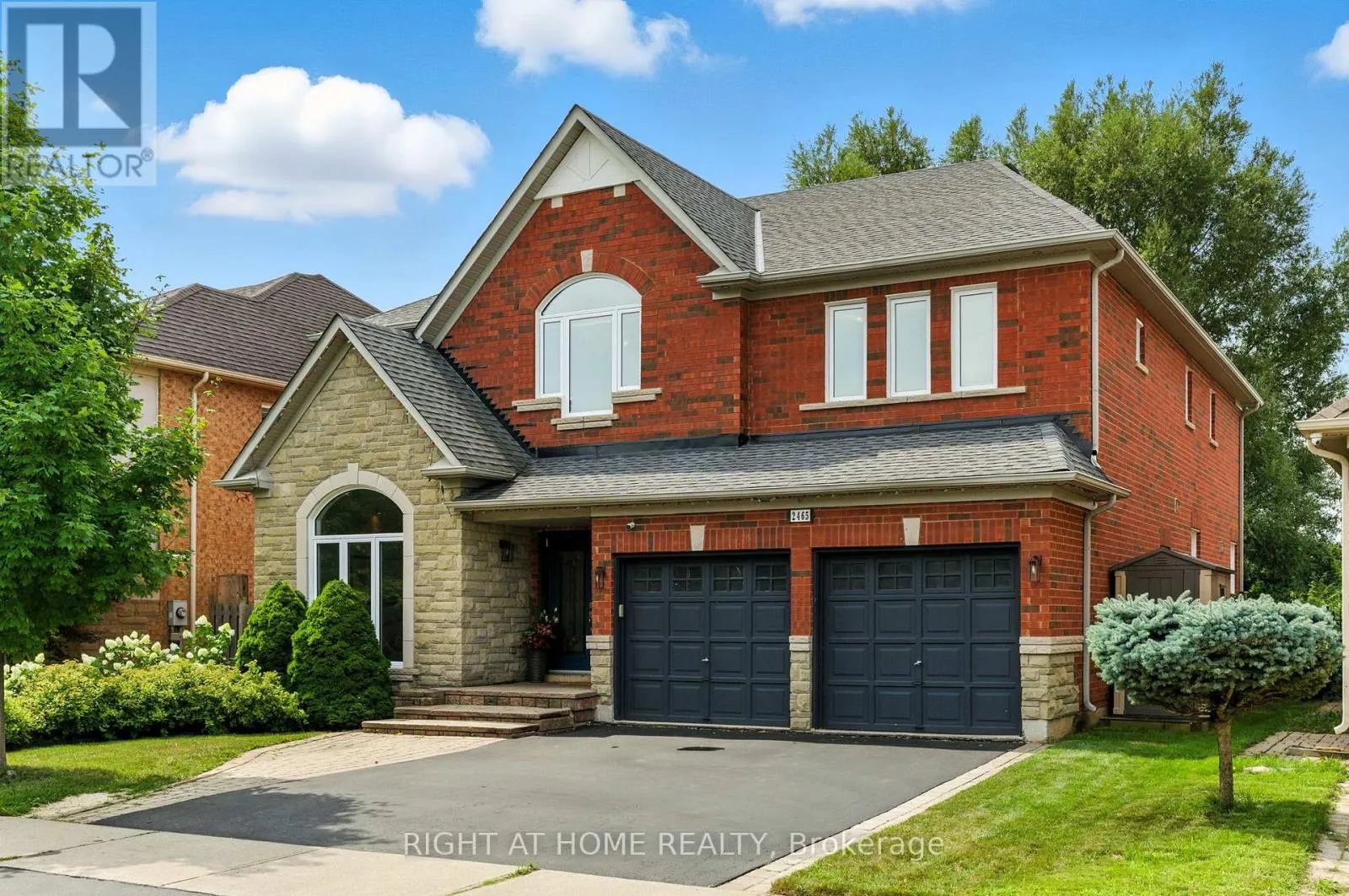 2465 WHISTLING SPRINGS CRESCENT