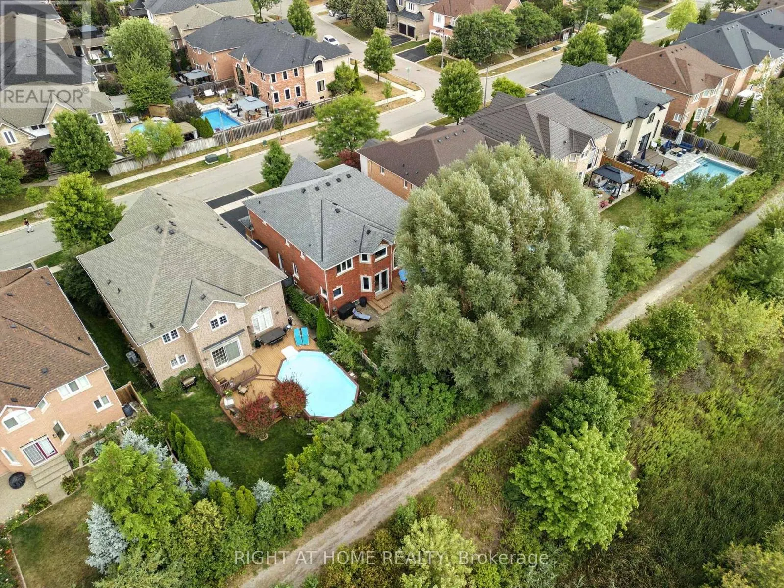 2465 WHISTLING SPRINGS CRESCENT