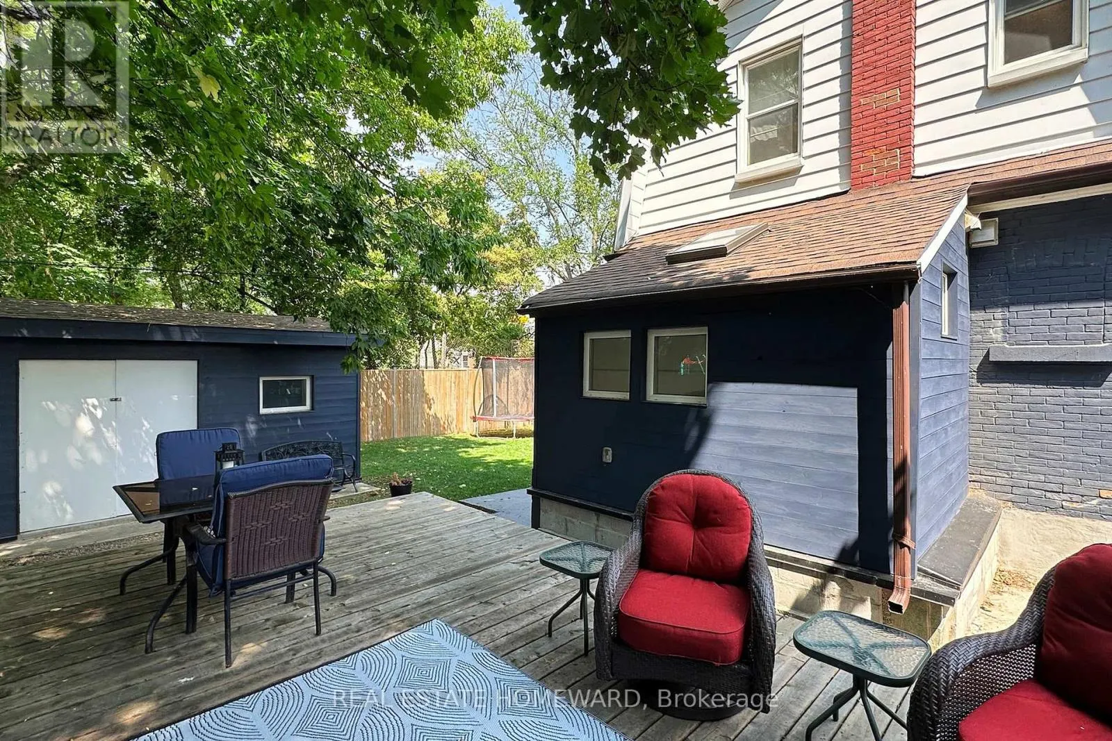 48 HOLLEY AVENUE