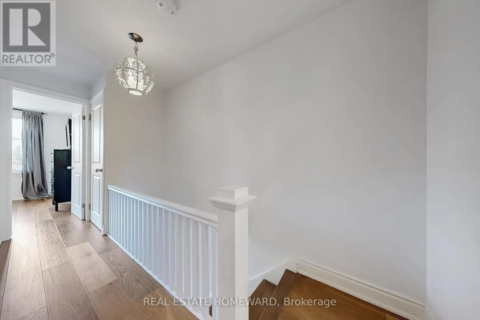 48 HOLLEY AVENUE
