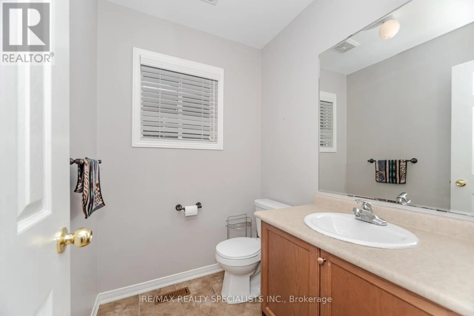 87 SLEIGHTHOLME CRESCENT