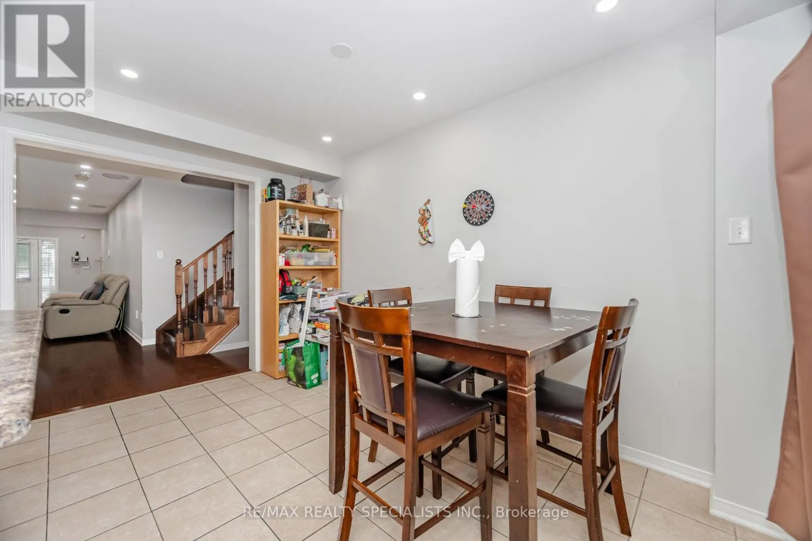 87 SLEIGHTHOLME CRESCENT