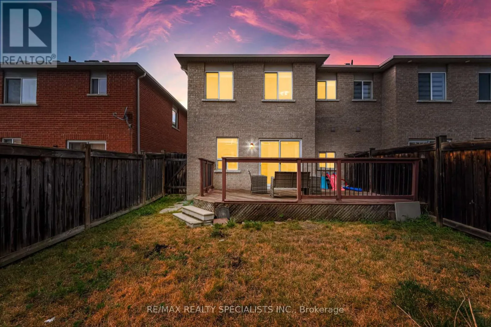 87 SLEIGHTHOLME CRESCENT