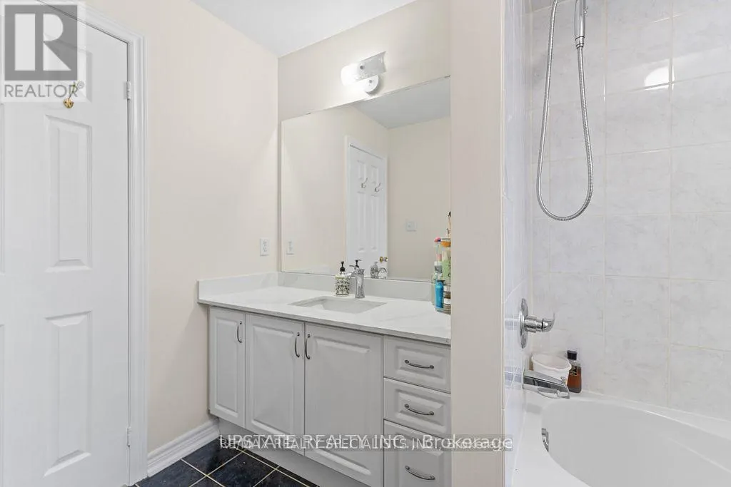 2 SEVERIN STREET