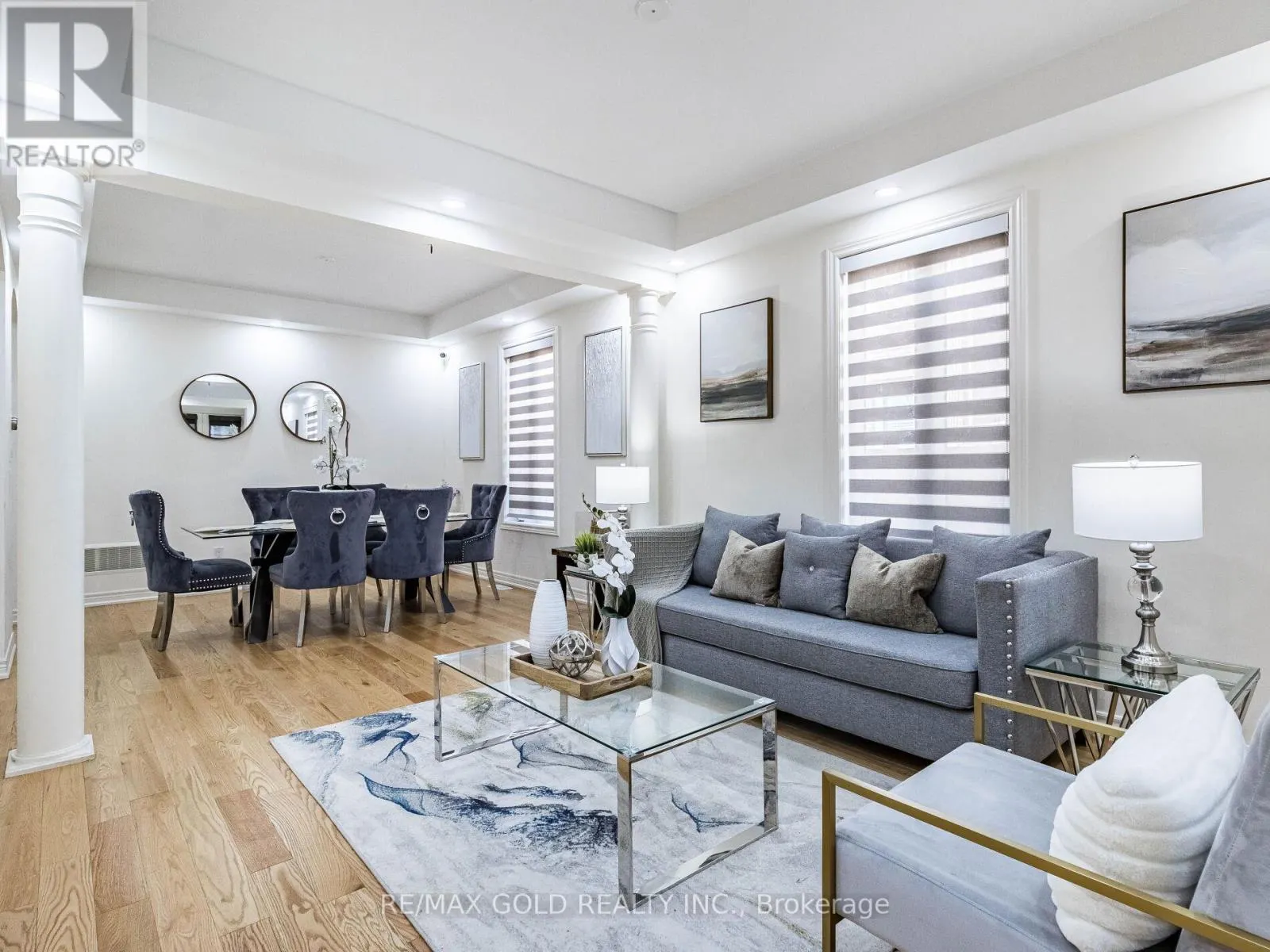 11 ELVERTON CRESCENT