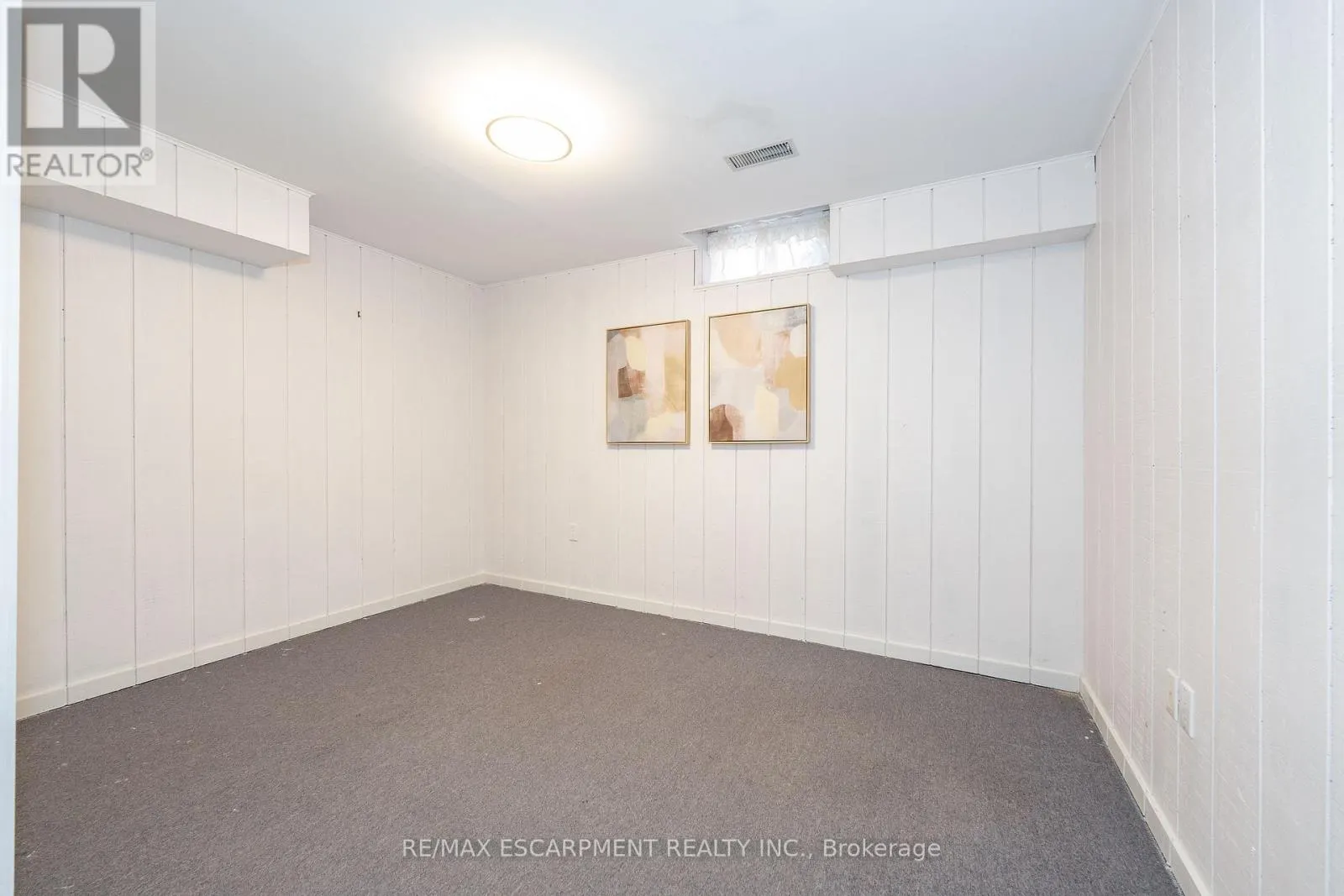 327 NORTHWOOD DRIVE