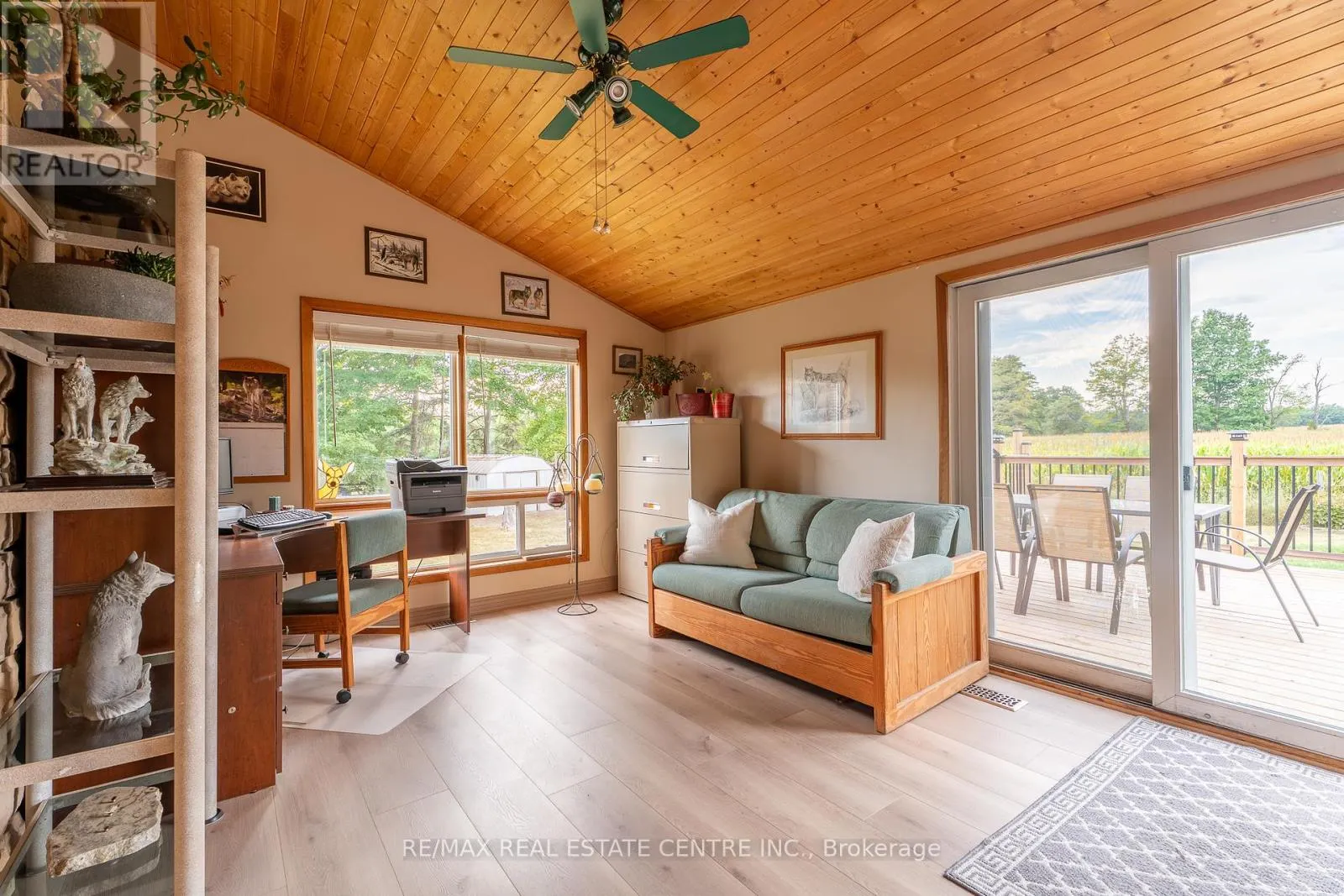 3762 HIGHPOINT SIDE ROAD